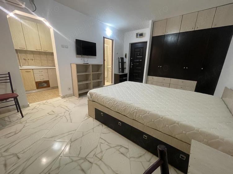 Proprietar inchiriez garsoniera sector 2 , chiar langa Mega Mall - 10