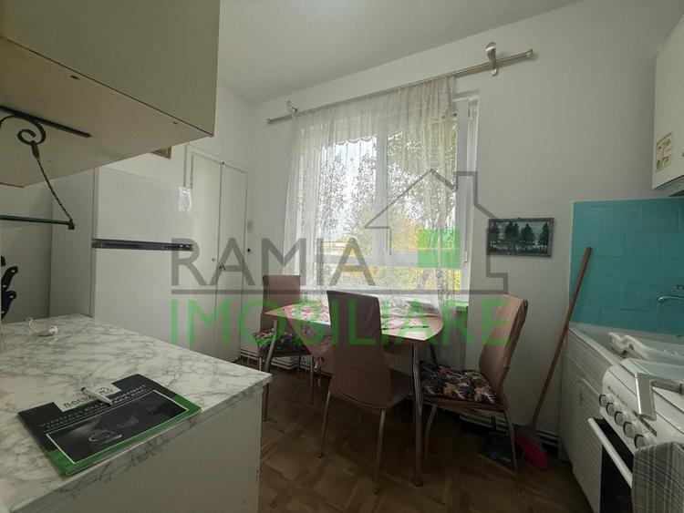 Apartament 2 camere decomandat, Etaj 1, Zona Tractorul - 7