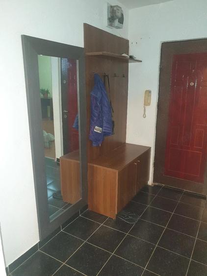 inchiriez apartament cu doua camere - 3