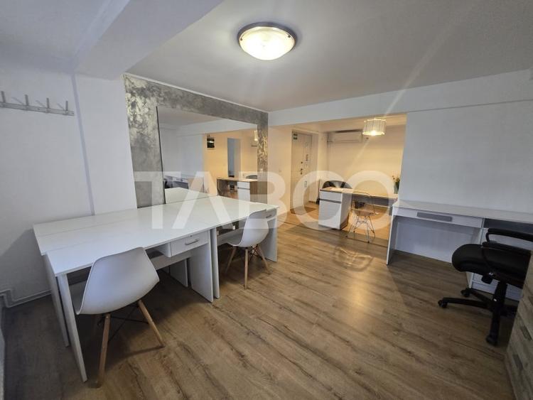 Spatiu comercial de inchiriat 2 camere 60mpu zona Central Sibiu - 1