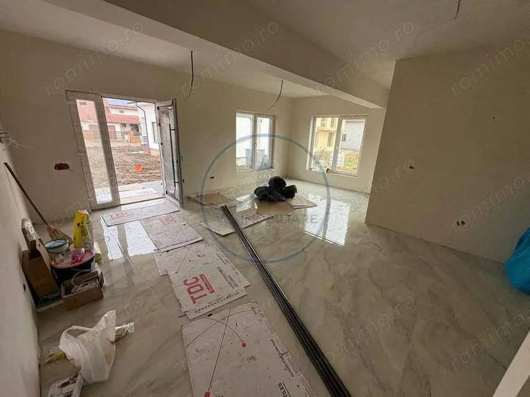 Casa Individuala de vanzare, 4 camere, 120 mp, zona Sigmir - 2
