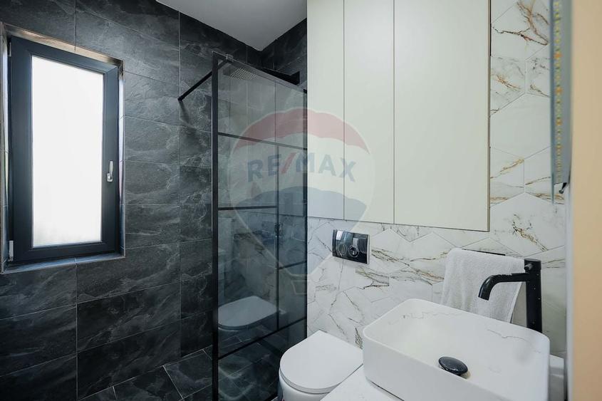 Casa moderna in stil mediteranean, cu terase si vedere la lac - Paleu - 16