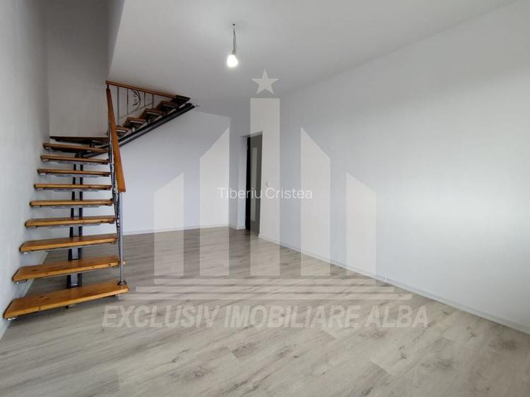 Apartament cu 5 camere decomandate, Cetate