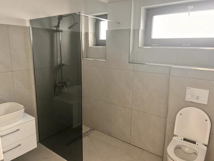 Apartament cu 2 camere semidecomandat în Sud