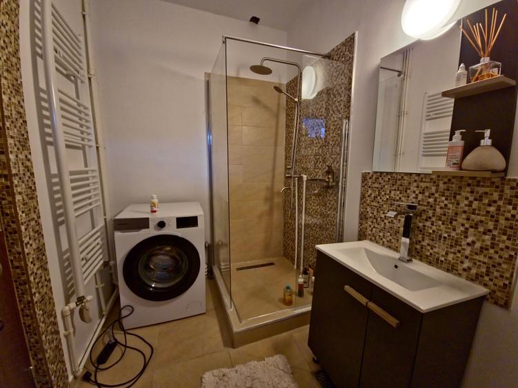 Eden  Institutul de Marină – Casă 3 cam P+M  mobilată utilată - 24