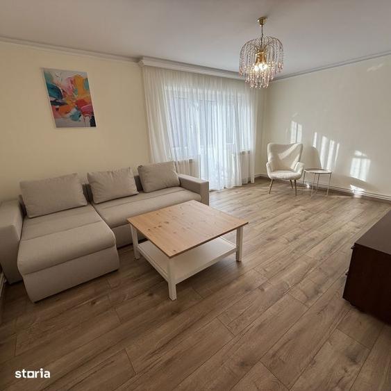 Inchiriere - Apartament cu 3 camere, mobilat si utilat lux - 1