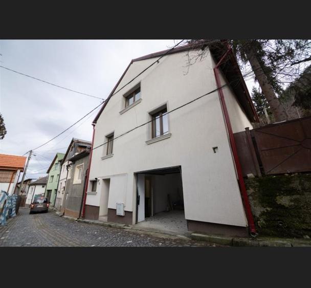 Apartament de 2 camere la casa in zona Schei - 1