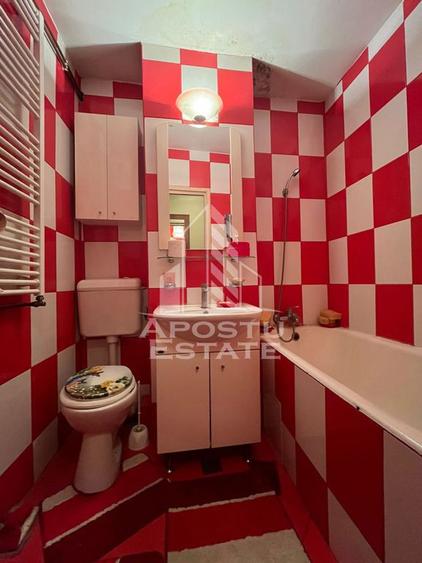 Apartament cu 3 camere, centrala proprie, etajul 1, zona ... - 1