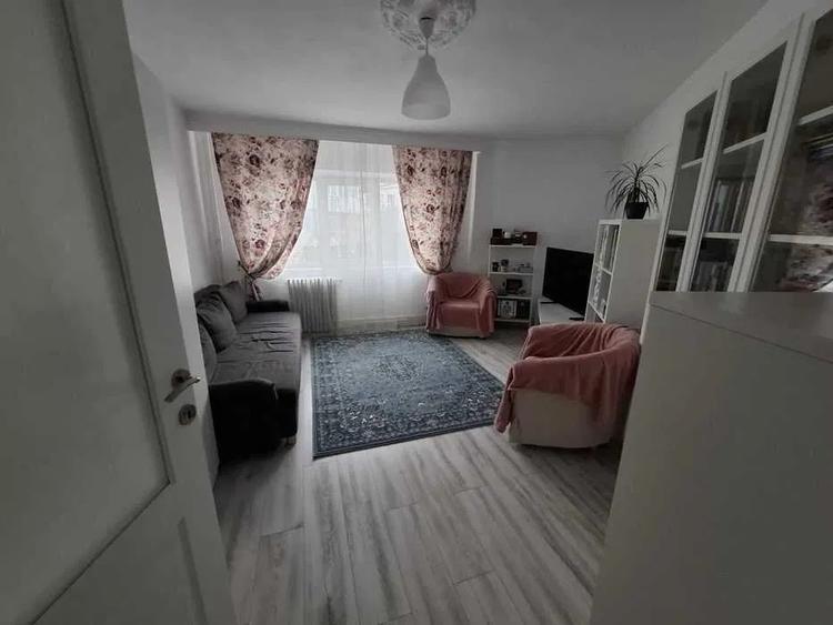 Apartament de 3 camere, etajul 3/4, zona Tudor Vladimirescu - 3