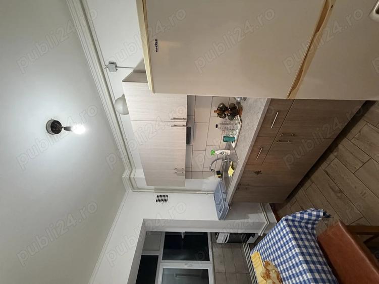 Vand apartament doua camere decomandat Negru Voda - 2