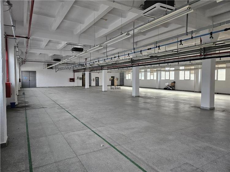 Spatiu Industrial - 2000 mp - Productie - Depozitare - Office - 12