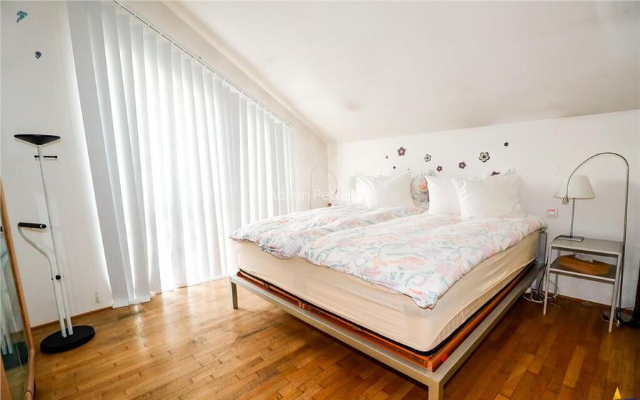 Proprietate iconica,panorama 360,teren 1.600 mp,origina...