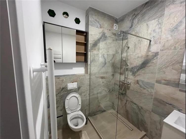 Apartament 2 camere , Livezeni , Curte Proprie , Loc Parcare - 4