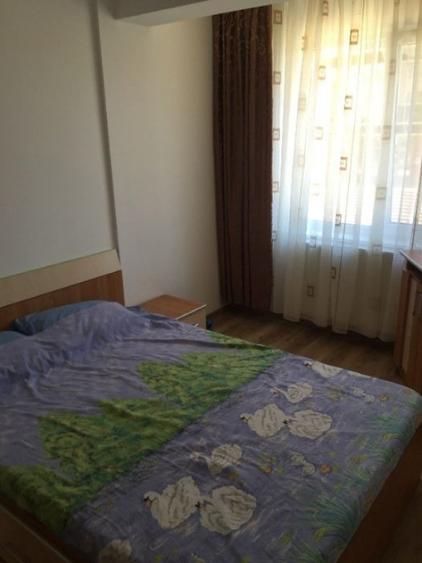 Inchiriere apartament cu 3 camere Dacia - 1