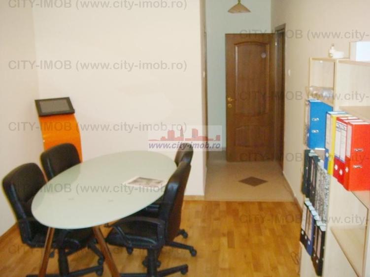 Inchiriere partiala in Vila zona Ferdinand Bucuresti - 32