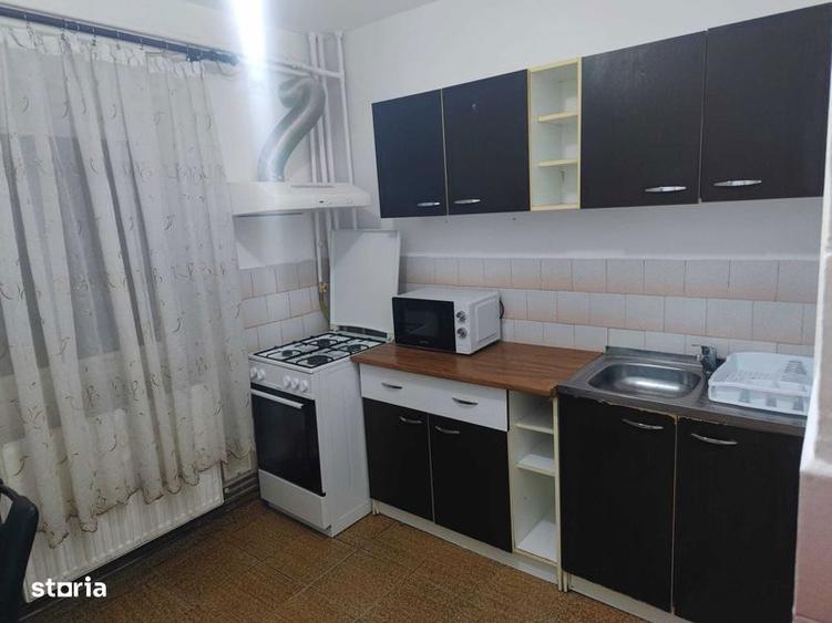 Inchiriez apartament 2 camere parter cartier CFR - 6