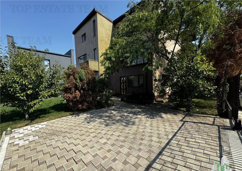 Duplex complet mobilat modern cu terasa si curte generoasa - 1