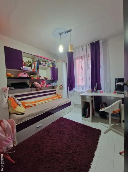 Inchiriez pe termen lung 250E Vand apartament la cheie-3 camere, Aninoasa, jude? Hunedoara - 8