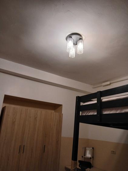 Garsonieră semidecomandată în Universitate