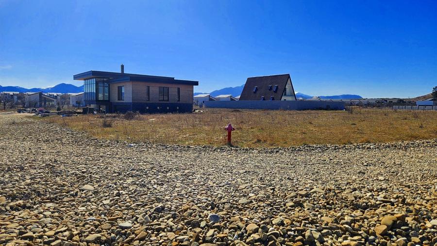 Sanpetru-Teren deosebit 760 mp – zona Dealul Lempeș, utilități, proiect casa - 1