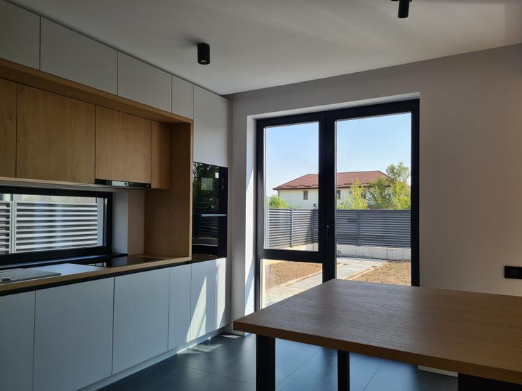 OMNIA-Poprietăti alese! Prestigios, elegant, nord. Standard ridicat de locuire. - 25