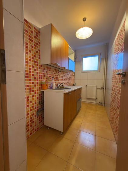 Garsoniera langa metrou N Grigorescu, decomandata, Nicolae Grigorescu, nr. 36 - 6