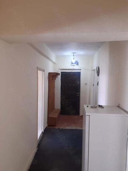 Ap. 2 camere, decomandat, NEAMENAJAT, 53m2, etaj 4 4, bloc CEC, Panciu - 1