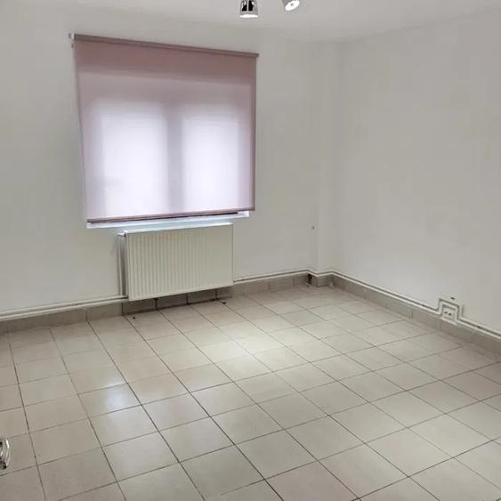 Spatiu Comercial 3 Camere 70 mp Centrul Civic - 2