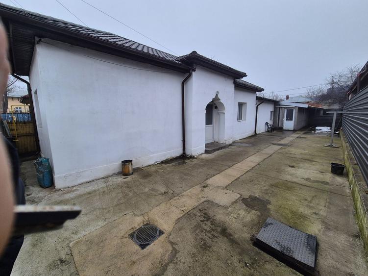 Casă cu 3 camere în Poșta