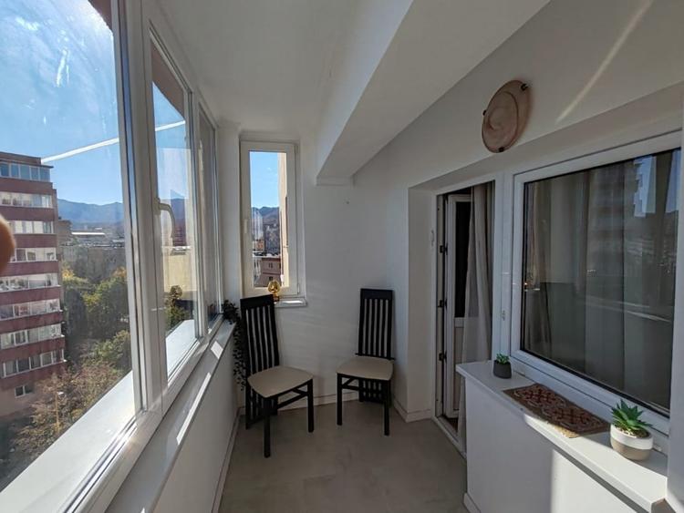 Apartament cu 2 camere decomandat, mobilat în Județean