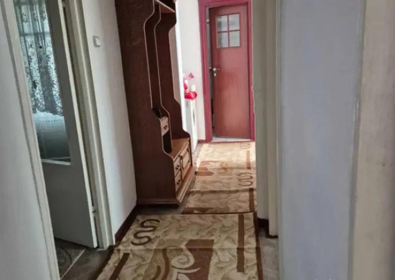 Apartament Cu 3 Camere Decomandate Zona Marasesti - 4