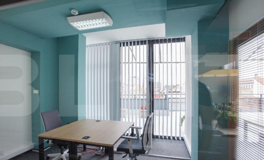 Cladire de birouri, Ultracentral - 9