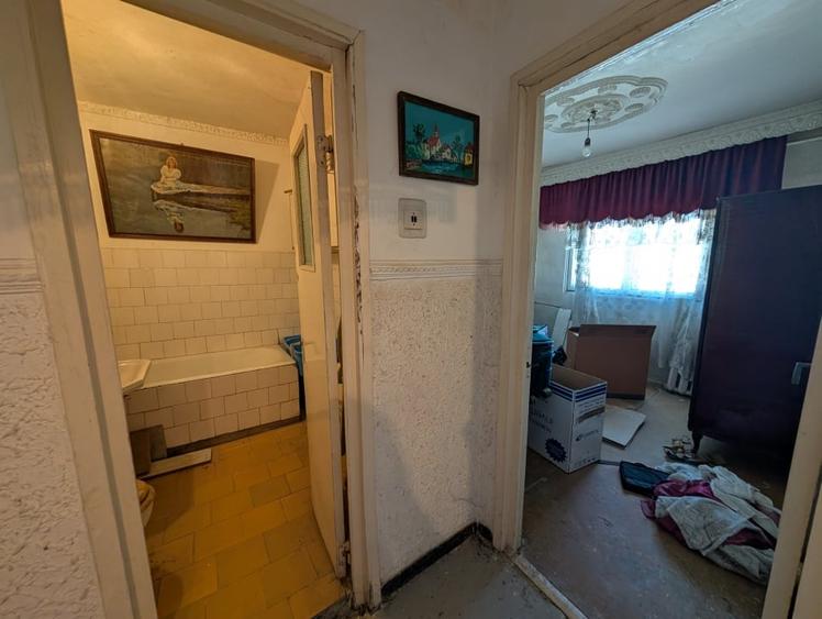 Decomandat, 3 camere - spatios - 6