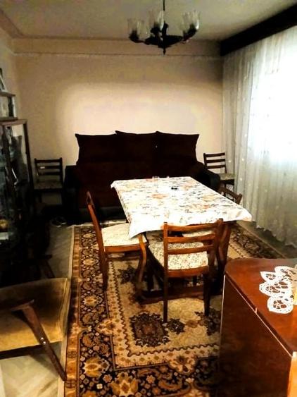 Vanzare apartament 3 camere, decomandat, confort 1 in Ploiesti, Vest - 1