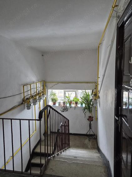 Apartament 46 mp Avram Iancu etaj 4 pre? foarte bun 40.500 negociabil - 5