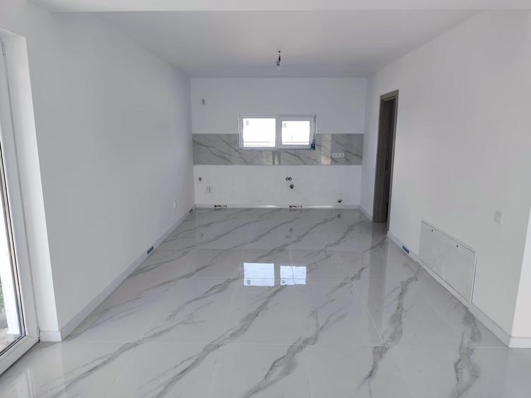 FARA COMISIOANE casa cu 4 camere 3 bai dresing P+1 incalzire pardoseala - 19