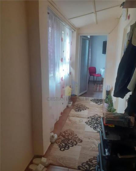 Casa cu 3 camere zona Chercea St 352mp - 1