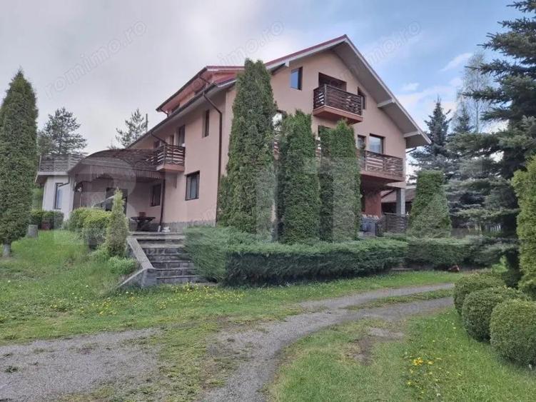 Pensiune complet functionala in Dorna Candrenilor - 1