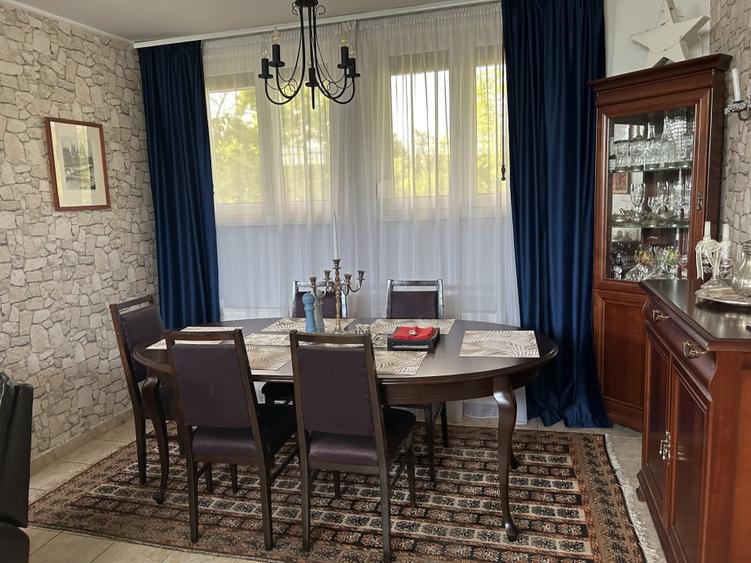 Vând casă cu ieșire la lac - 14