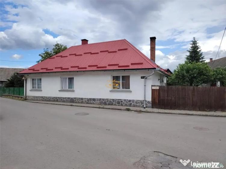 Casă cu 3 camere cu Teren 624 Mp în Central