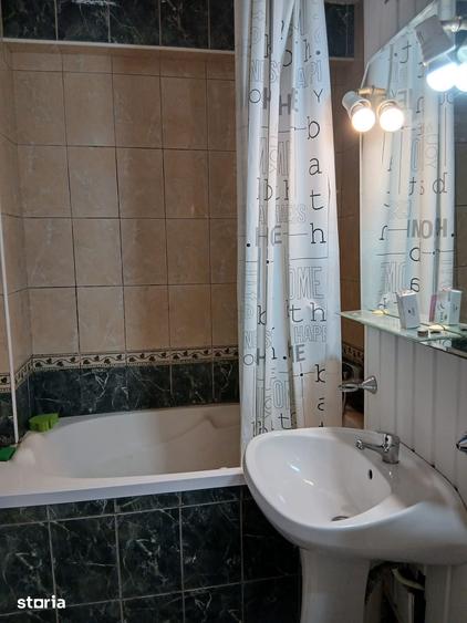 Apartament cu 3 camere în Ultracentral