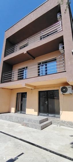 Apartament cu 3 camere decomandat în Nord
