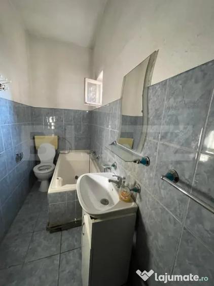 Casă cu 3 camere cu Teren 580 Mp în Central