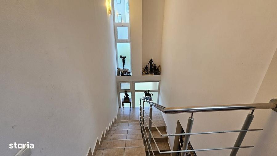 Casă cu 3 camere cu Teren 231 Mp în Bună Ziua