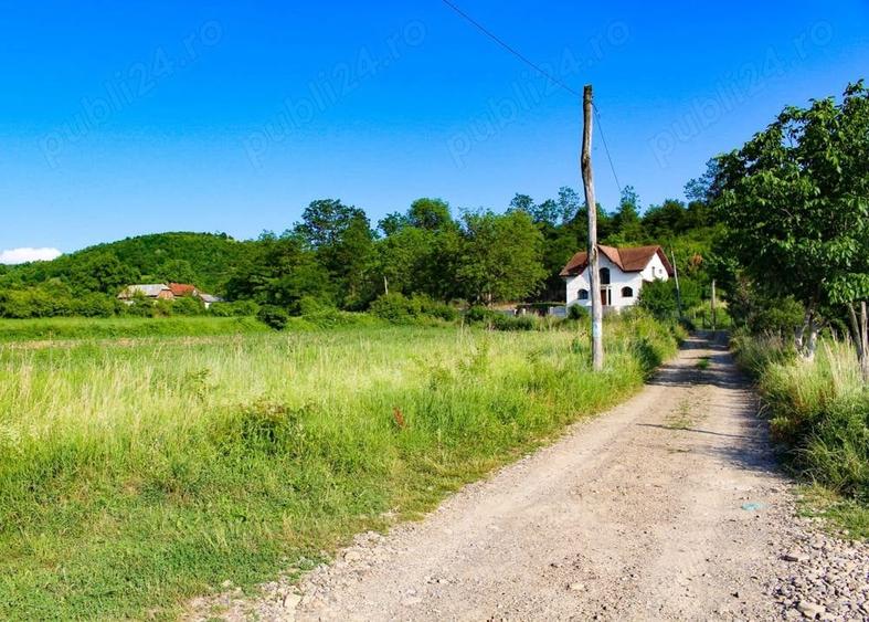 Teren de 1080 mp, în Bogdănești