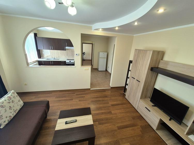 Apartament cu 2 camere decomandat în Ultracentral