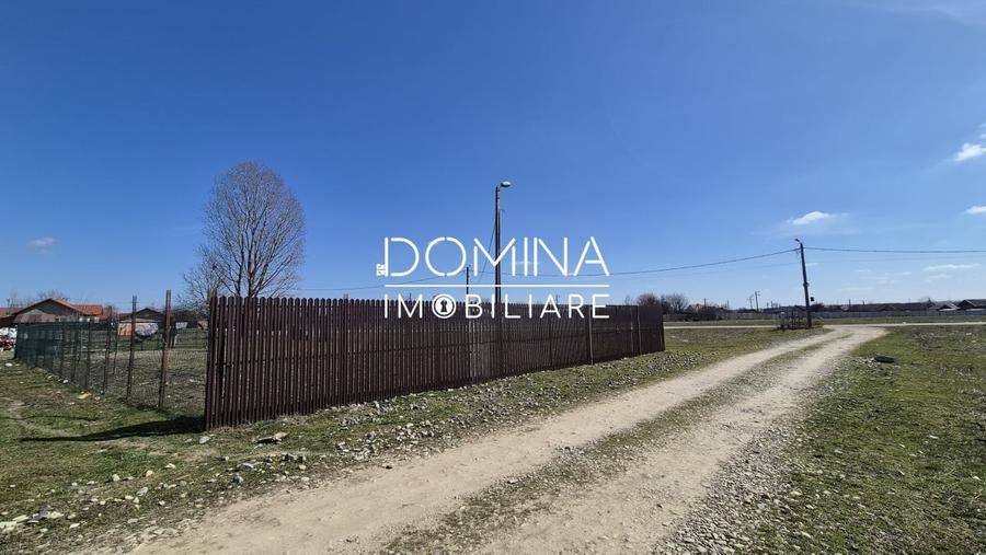 Teren Construcții intravilan de 443 mp, în Sud-Vest