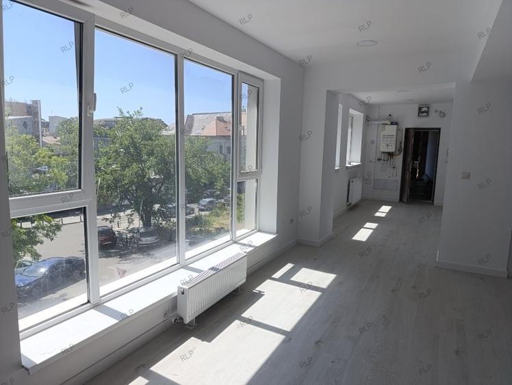 Spațiu comercial, de 54 mp, în Ștefan cel Mare