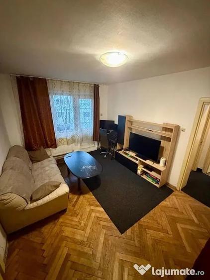 Apartament cu 2 camere semidecomandat în Nicolina