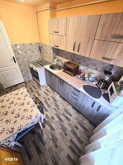 Apartament cu 2 camere semidecomandat în Micro 16
